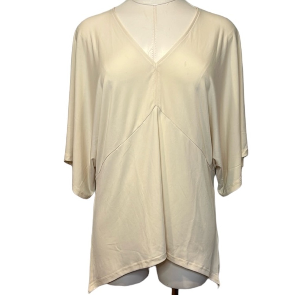 Women’s Top Size Medium